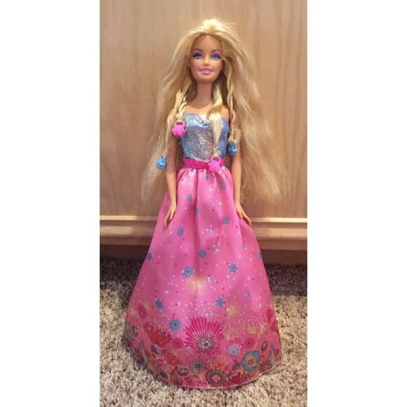 Barbie Cut 'n Style Princess ~ Mattel - Picture 1 of 5